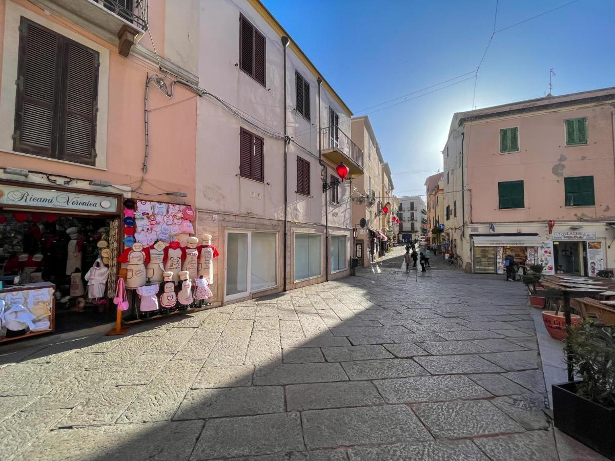 Residencia Pais Apartment Alghero Exterior photo